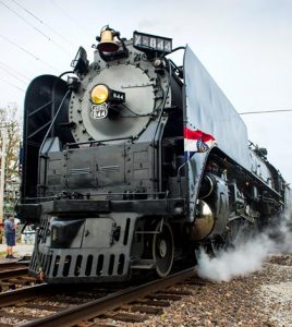 Union Pacific's "Living Legend" rolls into Prairie du Rocher. (Alan Dooley photos)