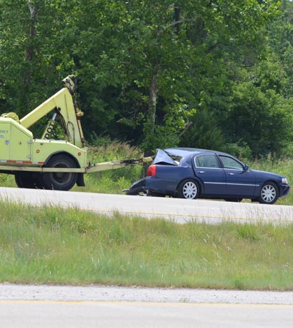 FEAT-I-255-CRASH-CAR-BUS