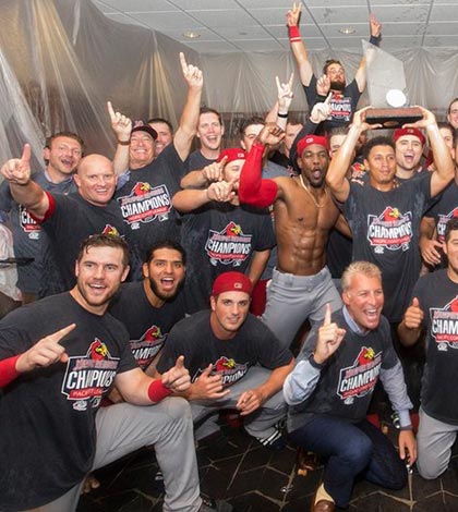 FEAT-CRAIG-UNGER-MEMPHIS-REDBIRDS-CHAMPS-CELEBRATE