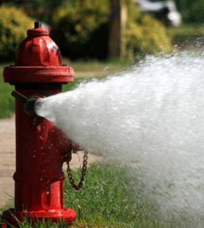 FEAT-FIRE-HYDRANT-FLUSHING