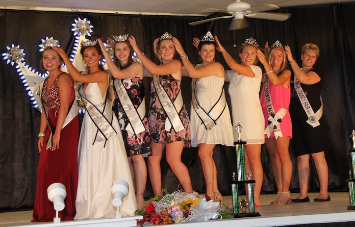 Former queens take over pageant
