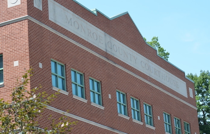 courthouse feat