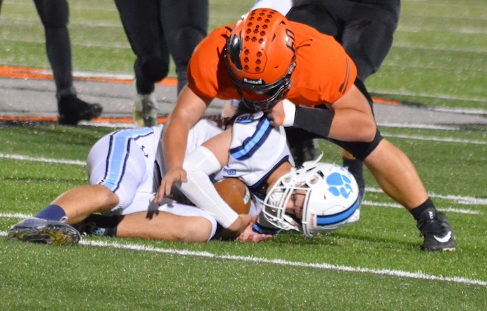 Waterloo dominates homecoming game - Republic-Times | News