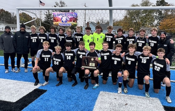 CHS-boys-soccer-wins-supersectional-2023