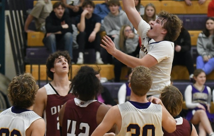 VHS Boys Basketball 2024-46 FEAT