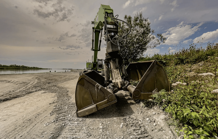 Andreas Weilguny scout hole photo
